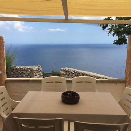 Scogliera Del Gabbiano Apartment Santa Maria di Leuca Ngoại thất bức ảnh
