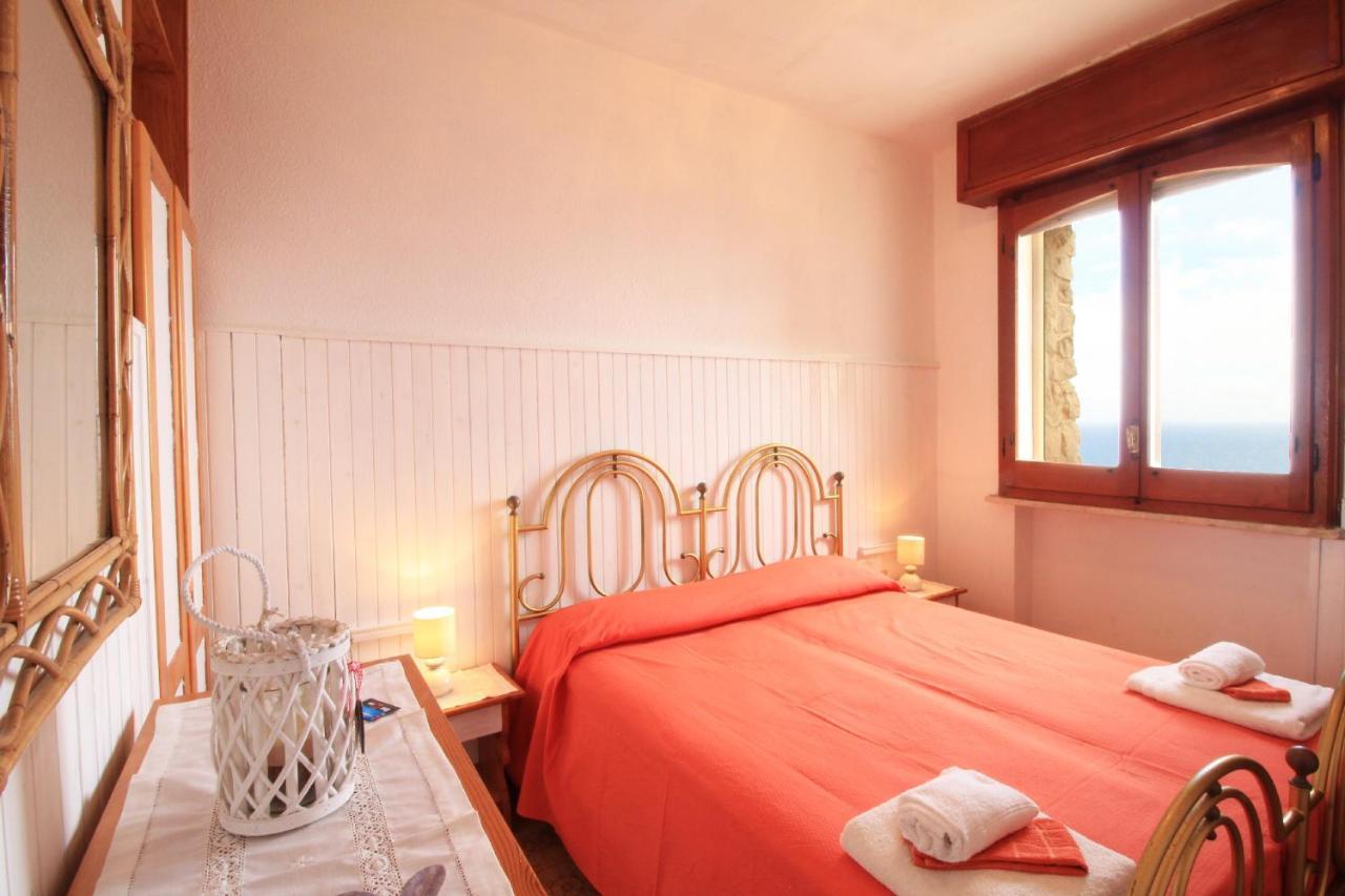 Scogliera Del Gabbiano Apartment Santa Maria di Leuca Phòng bức ảnh