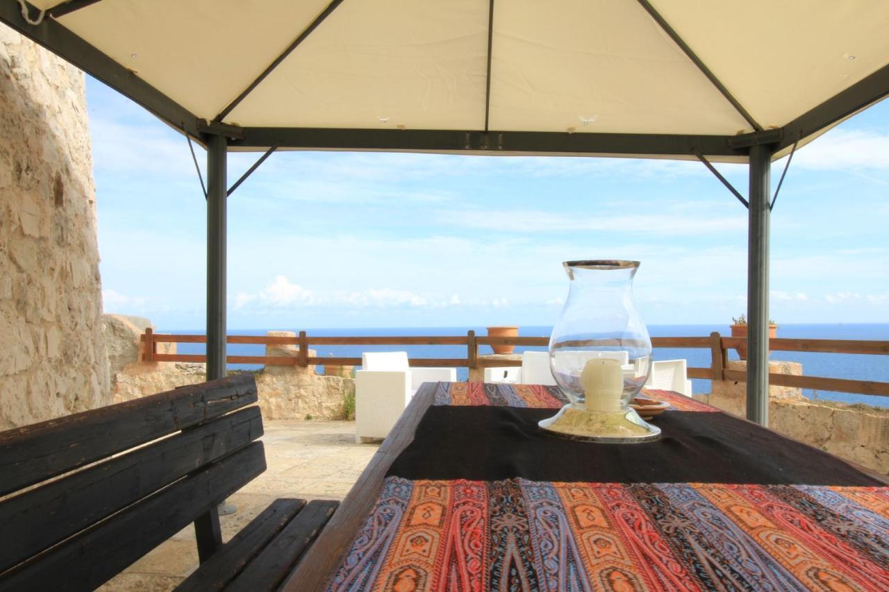 Scogliera Del Gabbiano Apartment Santa Maria di Leuca Phòng bức ảnh