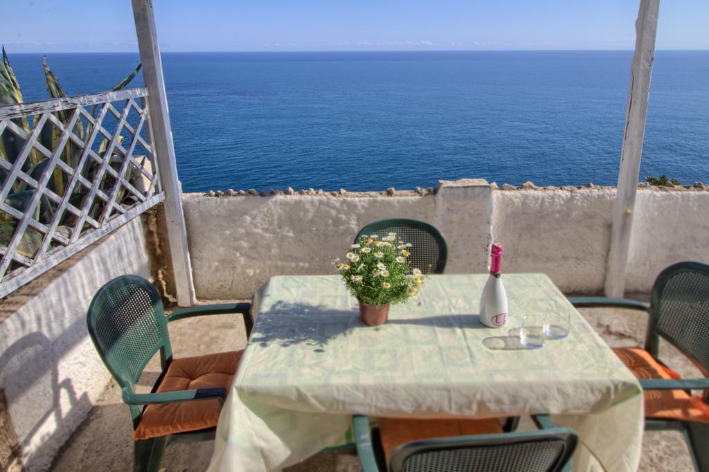 Scogliera Del Gabbiano Apartment Santa Maria di Leuca Ngoại thất bức ảnh